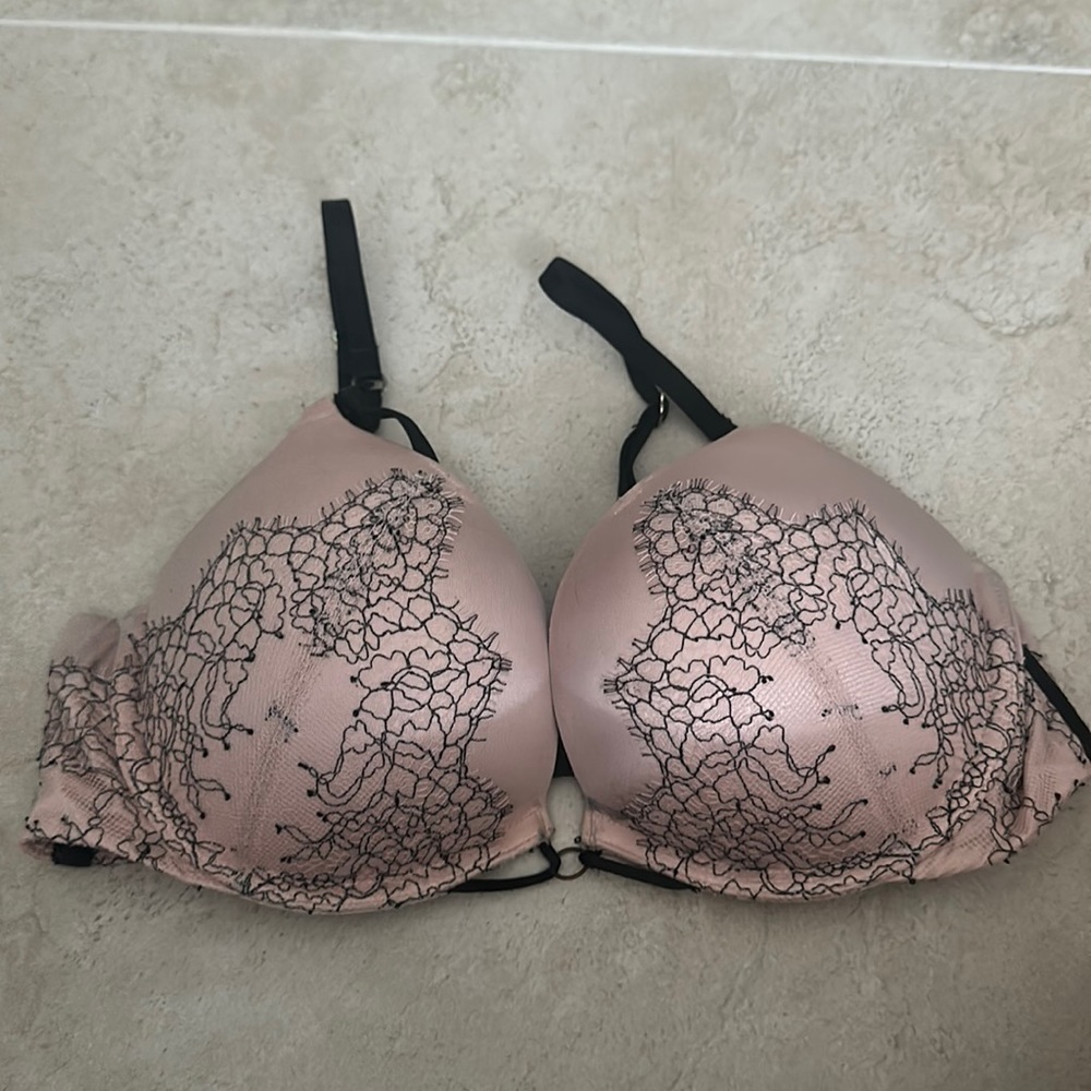 Bra bombshell plunge bra 36b